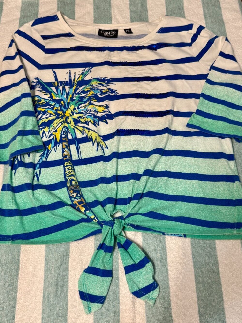 Onque Casual - Embellished 3/4 Sleeve Tropical Print Blouse - Size PL